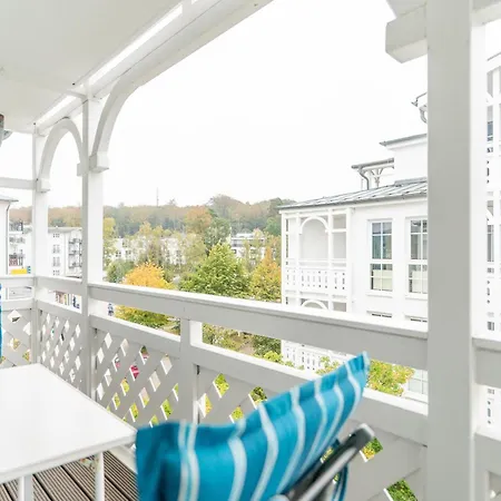 512, Seepark Apartment
